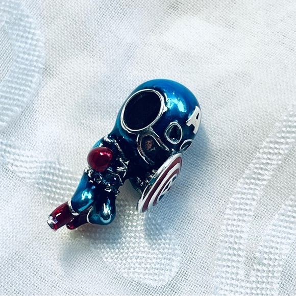 🛡️ NWOT Captain America  Charm – The Avengers⚡ - Picture 12 of 12
